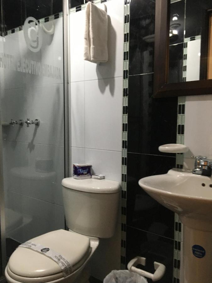 Hotel Ejecutivo Embajada Bogota Luaran gambar